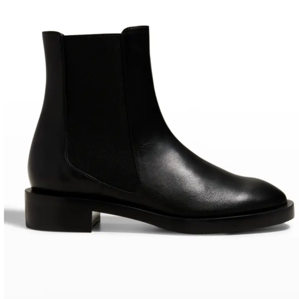 stuart weitzman cline calfskin chelsea bootie black, Size 8 US
